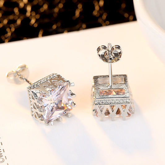 Crown-Set Princess Stud Earrings — Classic Sparkle in Gold